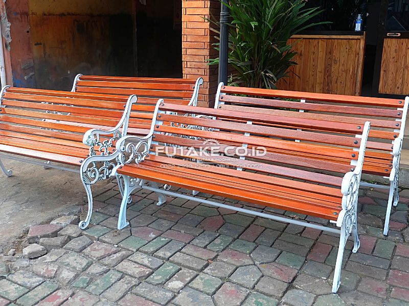 Jual Kursi Taman Klasik Terbaik